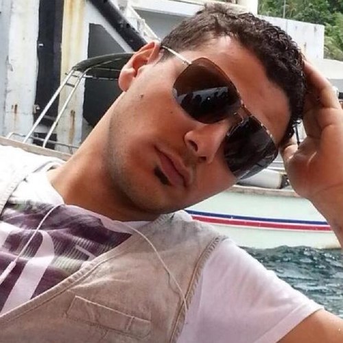 DHamudi99's profile picture. Have a tendency to see through all the bullshit surrounding me & rise above it