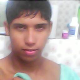 Mãe e amigos amo todos vcs,
Não sou a melhor pessoa da face da Terra , mas também não sou a pior.
& Não preciso de muito para ser feliz.