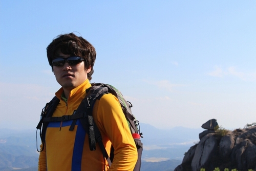 vhehfdl00's profile picture. 