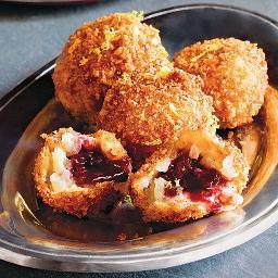Offering a tempting range of cakes, tarts and desserts, including our unique sweet arancini!  Selling to businesses and individuals - come visit us!!