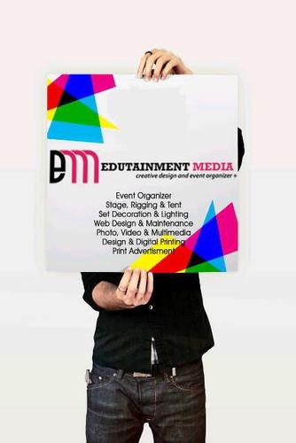 Saatnya Media EDUKASI dibalut dengan sajian ENTERTAINMENT dan jadilah EDUTAINMENT MEDIA 
Contact : humas.em@gmail.com