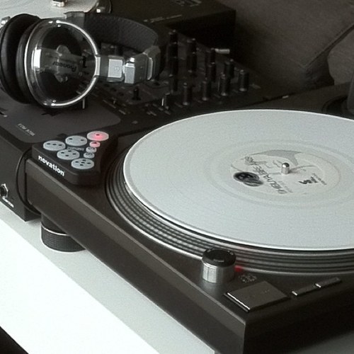 djkidkt's profile picture. DJ, Snowboarder/Skier, Cyclist, Climber, Geek