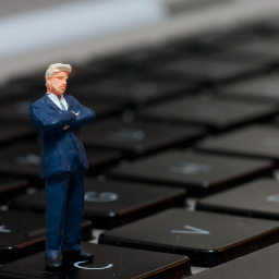 zibun's profile picture. もろもろ未定な自分がいろんなことを模索してます。サッカー・フットサル・ロードバイク・ピスト・WCCF・ミニ四駆・株・カメラ・サウナなどに反応します。