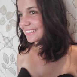 estudante de engenharia quimica filha de Deus e namorada fiel