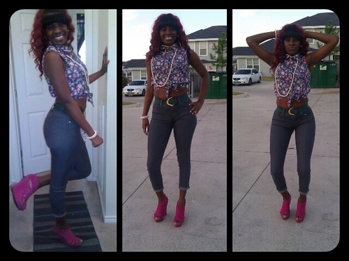 meeh&my lil people against the world,if yhu think im worried bout yhu 2 tf out yo self,worried bout a hoe anit never been part of my grind,gett $$$ stayy truu