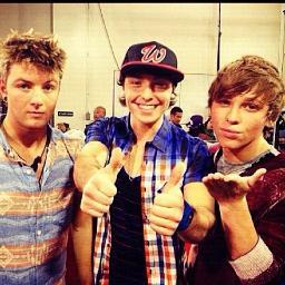 pqpemblemer's profile picture. Since: 26/11/12(: