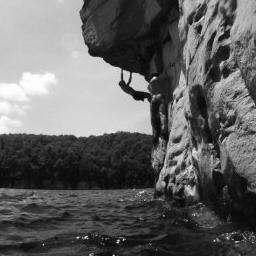 Maps (@Mapquest) Entrepreneur (@tabsprint), Rock Climber(https://t.co/IIbeqM4GMa)