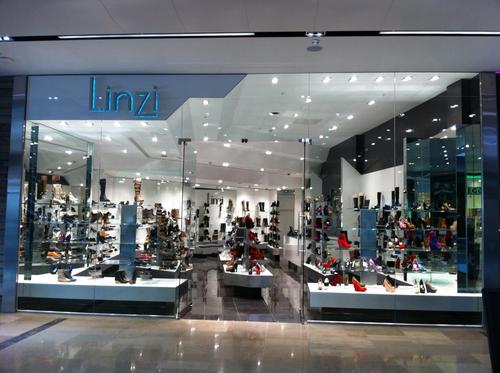 Streamline Shopfitting Ltd
Free Survey - Quality Nationwide Service
Full design and build bespoke retail interior projects