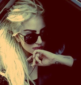 Gaga, bitch †さんのプロフィール画像