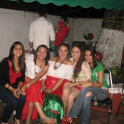 me amo y amo la vida.. soy feliz porqe dios esta cn migo...VENGA!!!