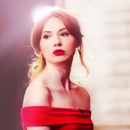 VegasSiren's profile picture. As a young girl, people told me that I had an enchanting voice. When I became a vampire, I used it to lure my pray to me. Now I only sing for money. Rp 18+