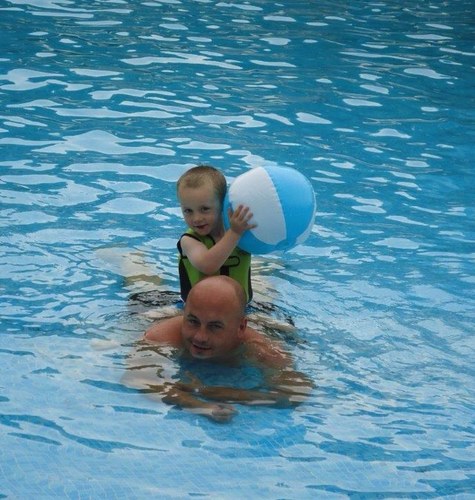 peanut8586's profile picture. Play hard die young