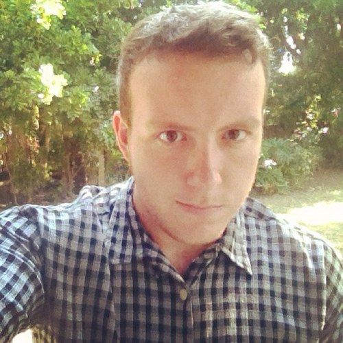 Dan Connor. 20. Male. Single. I like people that like people so feel free to message me, retweet or follow!