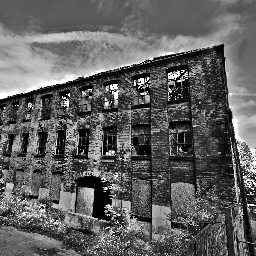 I am a derby based photographer. I mainly do family and model photography but I am willing to do anything photography wise .