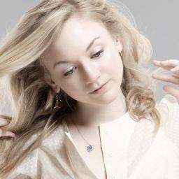 EmilyKinneyfans's profile picture. Best fans! Emily Kinney :actor and singer/songwriter, Beth Greene on The Walking Dead.  http://t.co/ZugQAgop