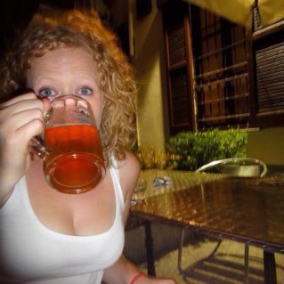 Scottish lass living la dolce vita. 
Instagram @blondietorino