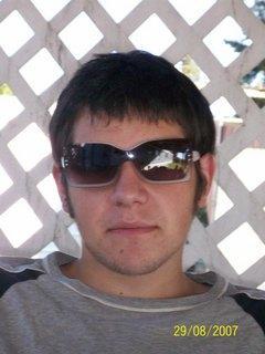 fadetoblack124's profile picture. 