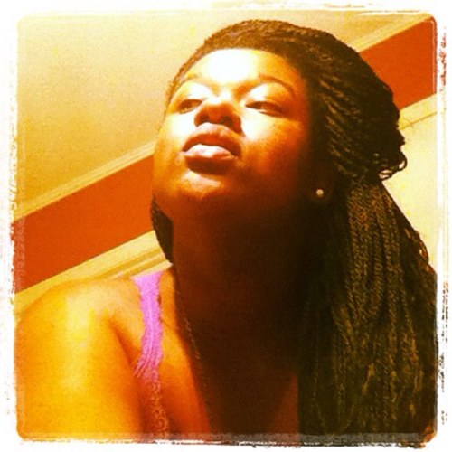 Im BEAUTIFUL soo just Follow Meh and I'll Follow Back ! =).! And Follow my lovee ❤ @PolokidBennett !