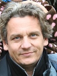 Generalist mit leichter Spezialisierung auf Biologie, Fotografie, Softwareentwicklung, Rätsel und Denkspiele