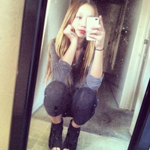 mockingjenna's profile picture. I'm Jenna. I worship Nicki Minaj and live for Jennifer Lawrence and love everything else that has to do with them.