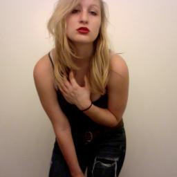 lamelobsters's profile picture. Popcorn jokes, pop pop pop.