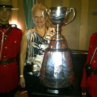 Shelly (@shellypasichnyk) Twitter profile photo