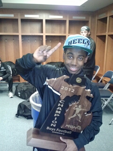 ThreeAnkles's profile picture. ▓█░▒▓█░╔═╗░╔╦╗░░░░░░░░╭┓ ▓█░▒▓█░║═╬═╣║╠═╦╦╦╗╭━┻┫ ▓█░▒▓█░║╔╣╬║║║╬║║║║┣━╸┃ ▓█░▒▓█░╚╝╚═╩╩╩═╩══╝┣━╸┃ ▓█▒░▒▓█▒░▒▓█▒░▒▓█▒█╰━ #TeamFollowback