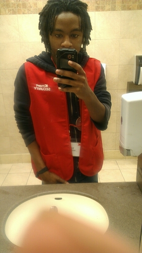 sofargoneO_o's profile picture. 