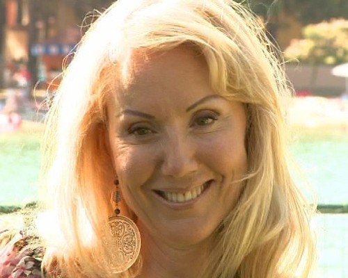 FahretaJahic's profile picture. Singer