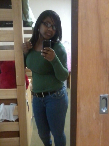 YOUNG & BEAUTIFUL.....IN LOVE WITH MY RIGHT HAND MANN DMAN I 3.......LOVE HANGING OUT AND SHOPPING