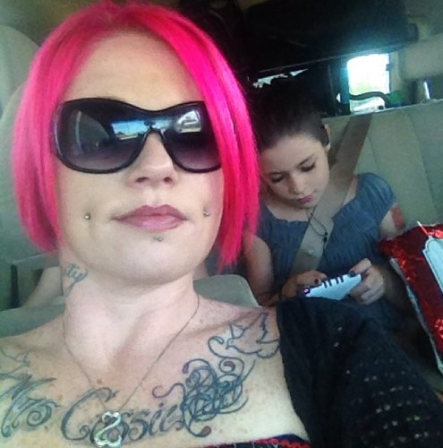 I am who i am i love me amd my girls
Xoxo