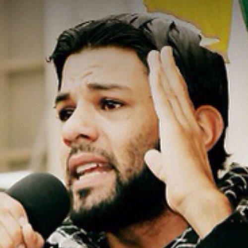 أغرد على مسامع المظلومين ...

أزأر في وجه الظالمين .....