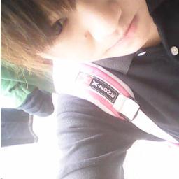 happy :D sad :( annoy =='