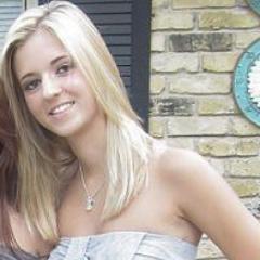 KateLarijani's profile picture. Everything happens for a reason