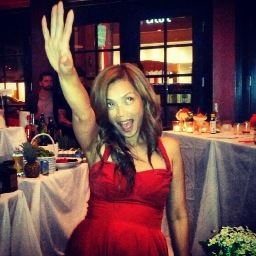 yaelamyra's profile picture. 