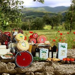 Il Caseificio 3L opera da più di vent'anni nel settore della produzione dei formaggi e ricotte tipici della propria regione.
