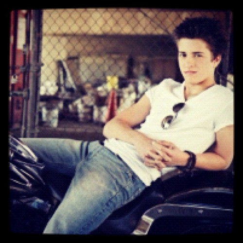 billynhoward's profile picture. I ♥ @billyunger and it will stay that way forever ~ He inspires me ~ He motivates me ~ He is Billy Unger ♥ [ALL THE BEST FOR EVERYTHING HE DOES]