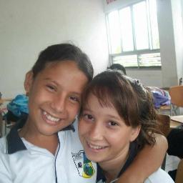 estoy con Dios, y estudio para ser alguien en la vida..¡¡OK!!...