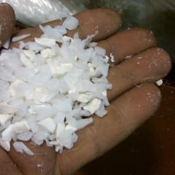 We supply all Plastic scraps and metal scraps which includes bales and regrinds.Aluminum scraps,copper scraps etc.contact brattsdavid@gmail.com