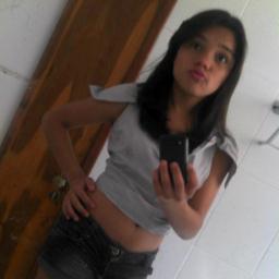 Jhonatan Te Amo sóó quero seer feliiiz coom você!! ♥♥