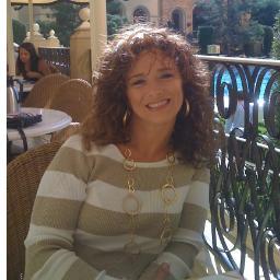 devacurlgirl's profile picture. 