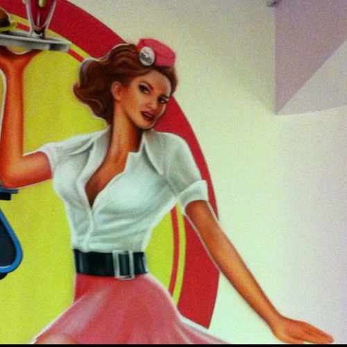 Que_ricotodo's profile picture. #hamburguesas, #sandwiches, #postres #nachos etc. ‼️Servimos a domicilio hasta las 23.00h 📞 915 085 108