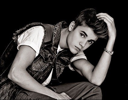 I love Justin!!!!!I'm Belieber!I live  in Ukraine!#Believe Please follow me @justinbieber