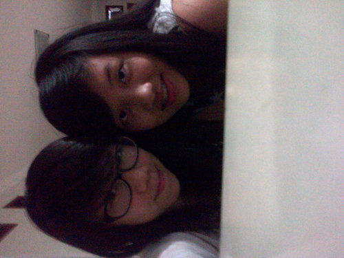 Triescyanaph's profile picture. be your self