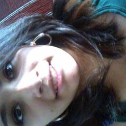 Brincalhona ,ciumenta ,marrenta ,teimosa ,chata ,fresca ,boba e mais uma coisa.. Coisas proibidas me atraem :9  - Kaathy.Oliveira http://t.co/hyuEQWNU