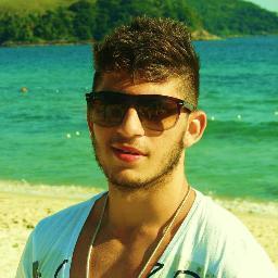 Lucas Farias jogador profissional do São Paulo Futebol Clube