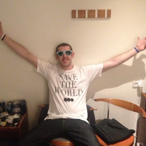 lloydyskyline's profile picture. from wales but live in sunny norfolk:). All about the partys n living life to the max #followback.