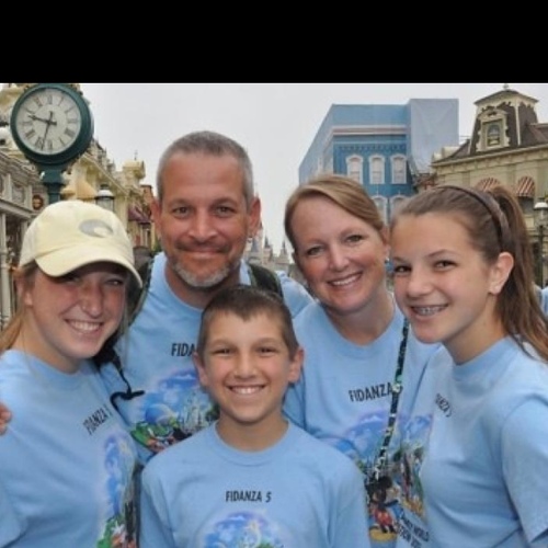 beckyfidanza's profile picture. Mom, Wife, Daughter, Friend