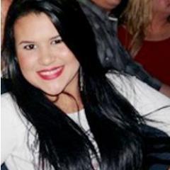 Sorria bonito e deixe os outros quererem descobrir qual é o segredo que faz você rir.
http://t.co/9oH4T5Kw