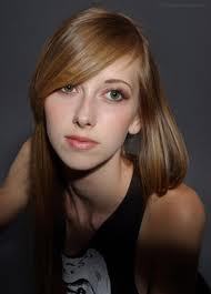 LucaAdriane's profile picture. Periodista, Pequeña Fotografa y Analista web.